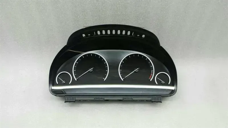BMW 7 Series F01 Speedometer MPH 9220798 Instrument Cluster 750i V8