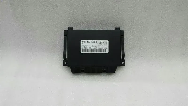 Mercedes SL R230 parking aid control unit A0235456132 modules