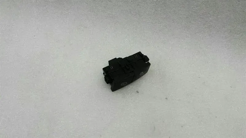 Mercedes E Class W212 Front Left Lock Switch A2048706310 Switch Lock