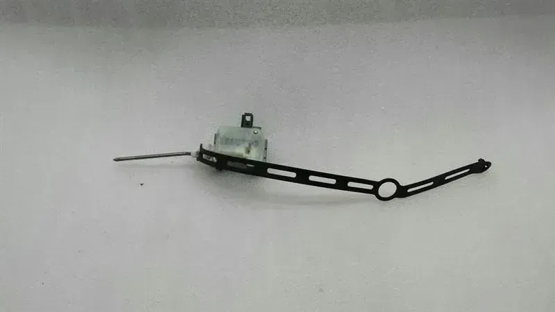 Porsche Panamera 970 actuator fuel cap 7L5810773A fuel cap actuator