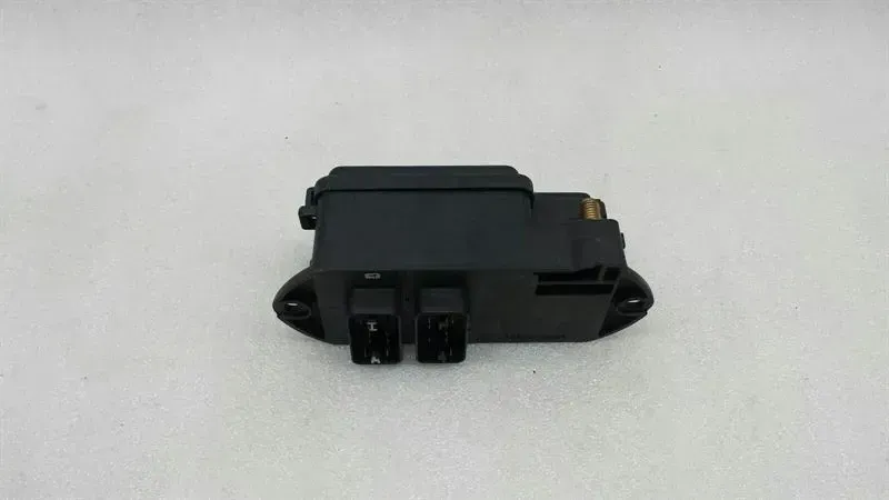 Jaguar XK8 X100 Fuse Box LJG2800CB Fuse Box
