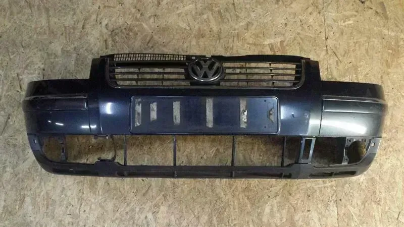 Volkswagen Passat 3B front bumper 3B0807217K front bumper