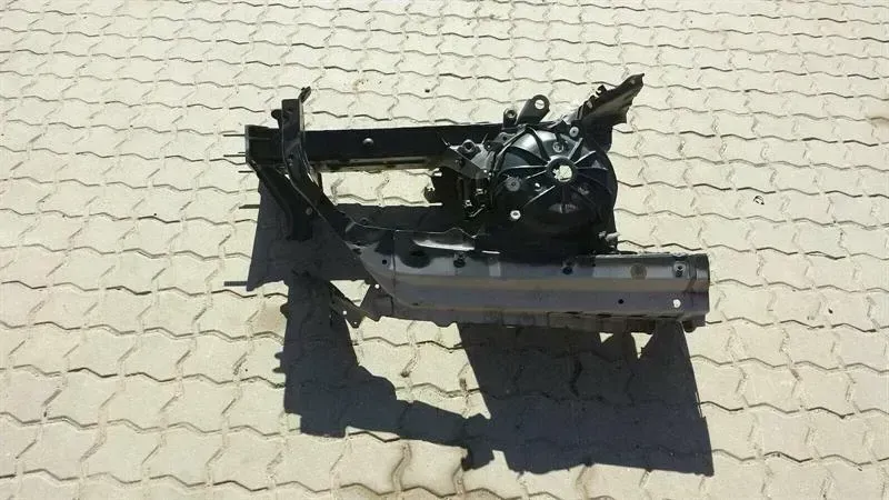 BMW 5 Series E60 left front chassis leg 41147111069 left front wheelhouse
