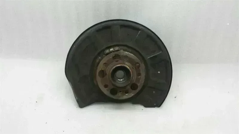 Mercedes E63 W212 AMG wheel bearing housing knuckle rear A2123500141 rear hub