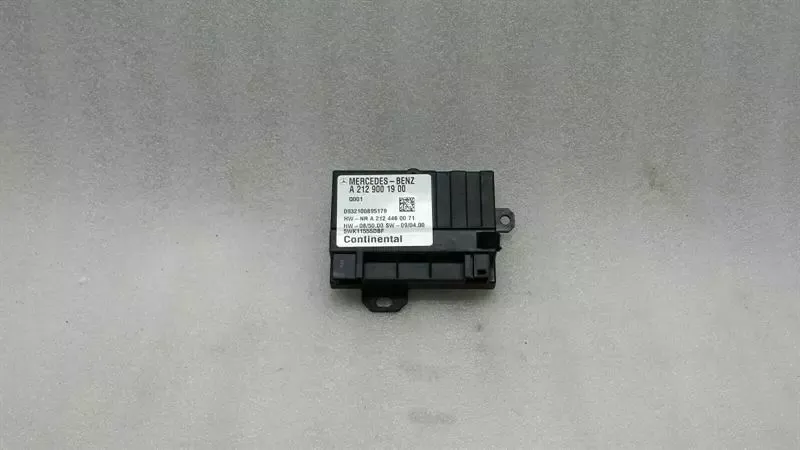 Mercedes E Class W212 Fuel Pump Module A2129001900 Control Unit Fuel Pump