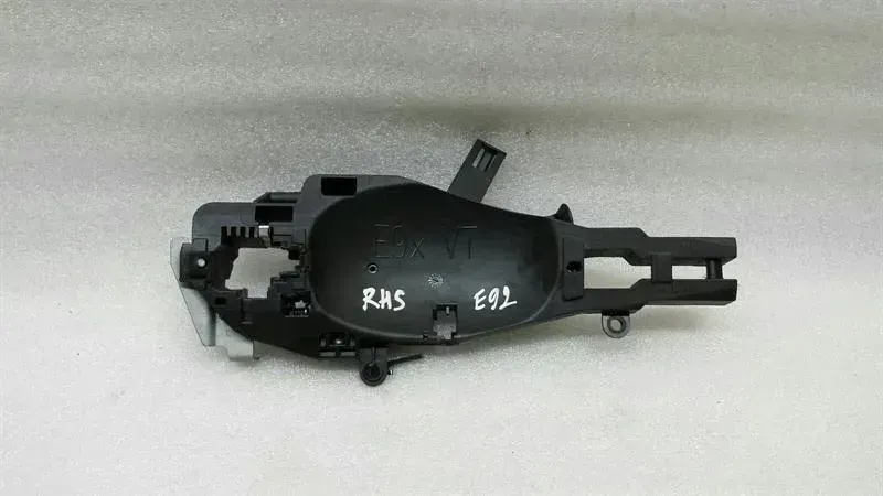 BMW 3 Series E92 Door Handle 51217199838 Door Handle Carrier