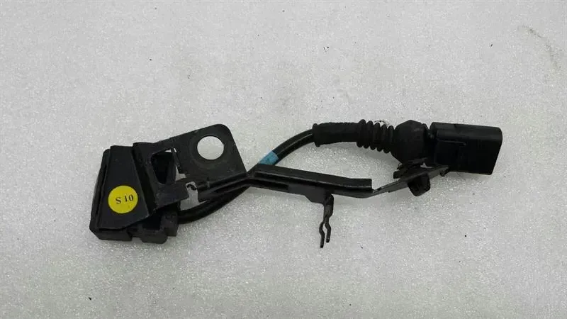 Audi A8 8E Acceleration Sensor 4E0907651G Acceleration Sensor Level Sensor