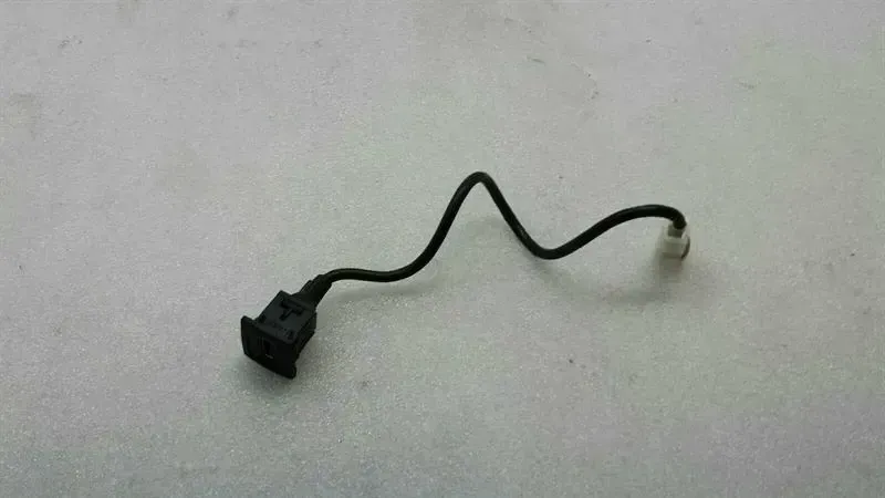 Mercedes E Class W207 R172 Wiring Harness A1728200515 USB Cable Wiring Adapter