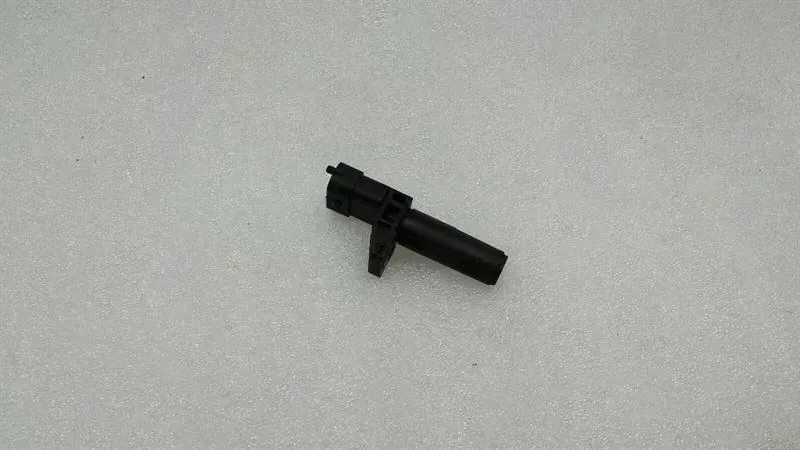 Mercedes C Class W204 Crankshaft Sensor A2761530128 Crankshaft Sensor Sensor