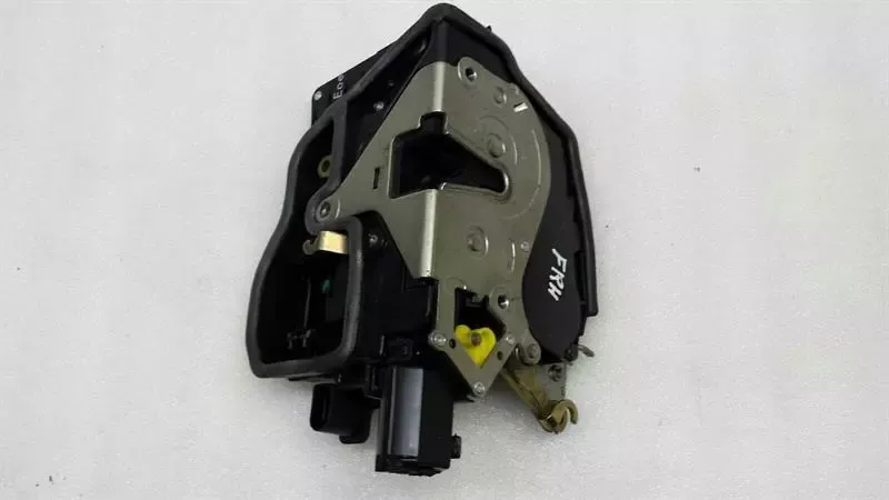 BMW Comfort Access E65 E66 Door Lock Front Right 7169242 Front Lock KEYLESS GO