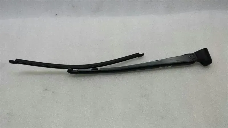 BMW 1 Series E87 Rear Wiper Arm 7138507 Windscreen Wiper Rear