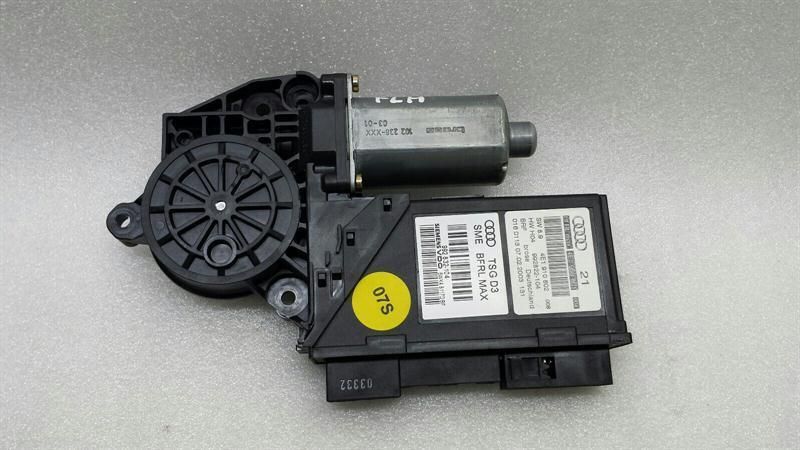 Audi A8 8E RHD door window engine 4E2959801 right hand drive