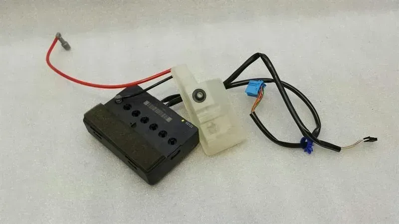 Mercedes S-class W220 right seat valve A2208000278 seat valve right