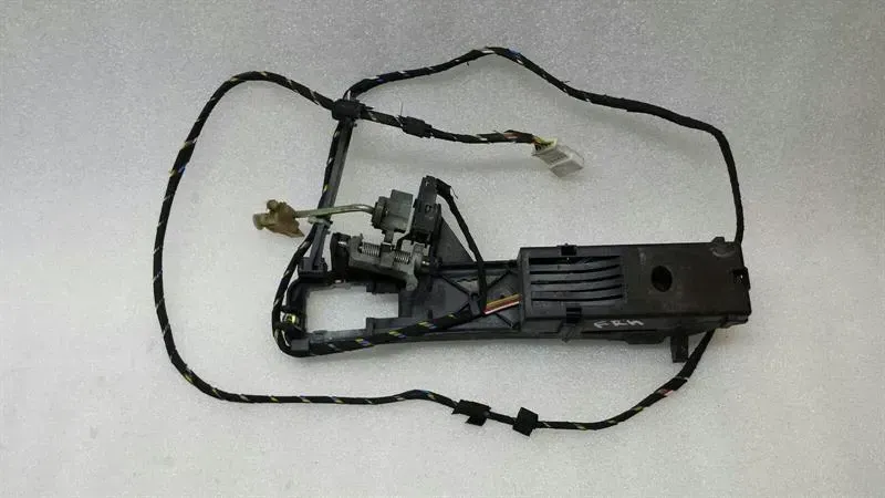 Mercedes S-class W220 door interior handle A2207601434 interior door handle right carrier