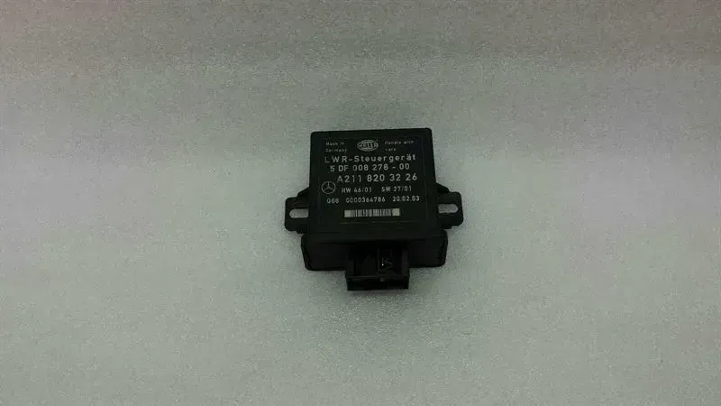 Mercedes E Class W211 Light Control Unit A2118203226 Light Control Unit