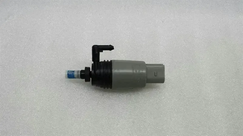 BMW 5 Series E61 Washer Fluid Pump 6934159 Washer Water Pump