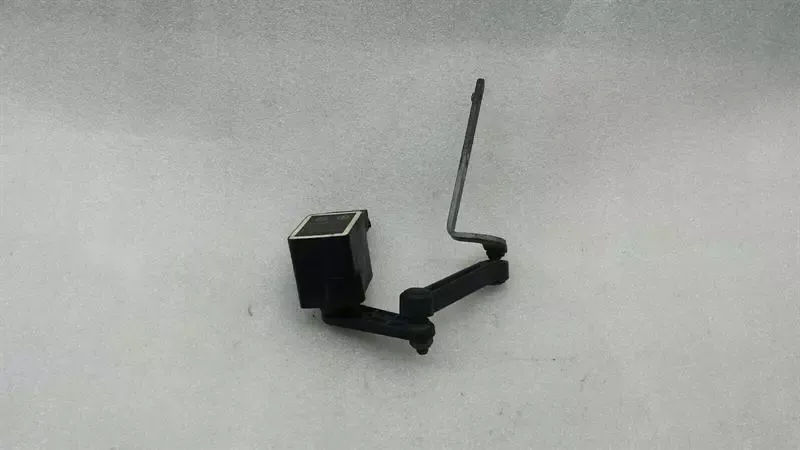 Mercedes GL X164 Level Sensor A0105427717 Xenon Level Sensor