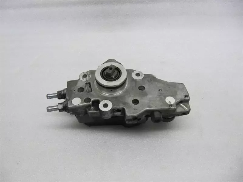 2010 MERCEDES VIANO / VITO 2.2L HIGH PRESSURE PUMP HDP A6460700401 BOSCH 0445010143