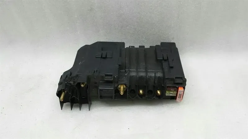 Mercedes S-Class W221 Fuse Box A2215401250 Fuse Box Unit Relay
