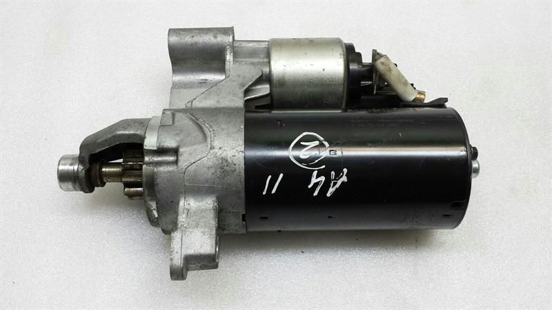 Audi A4 8K Starter Engine 03L911021C Starter