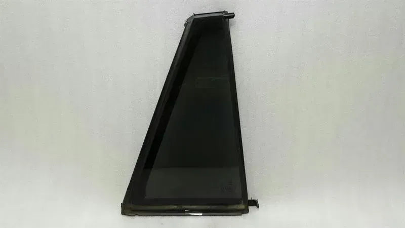 Mercedes R Class W251 Right 1/4 Glass A2517301855 Door Glass 1/4 Rear Right