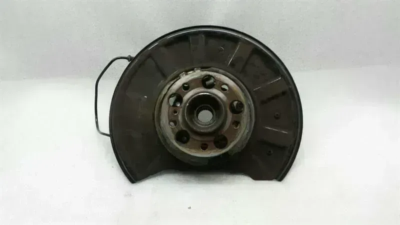 Mercedes W212 E63 AMG wheel bearing housing knuckle rear A2123502108 rear hub