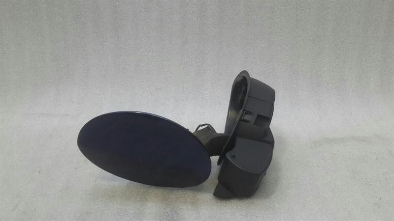 Mercedes SL R230 fuel filler cap A2307570509 fuel cap fuel flap