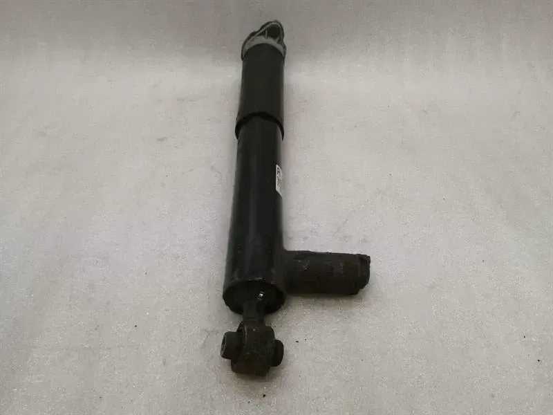 Mercedes CLS63 W218 shock absorber rear R A2183202030 shock absorber rear re EDC