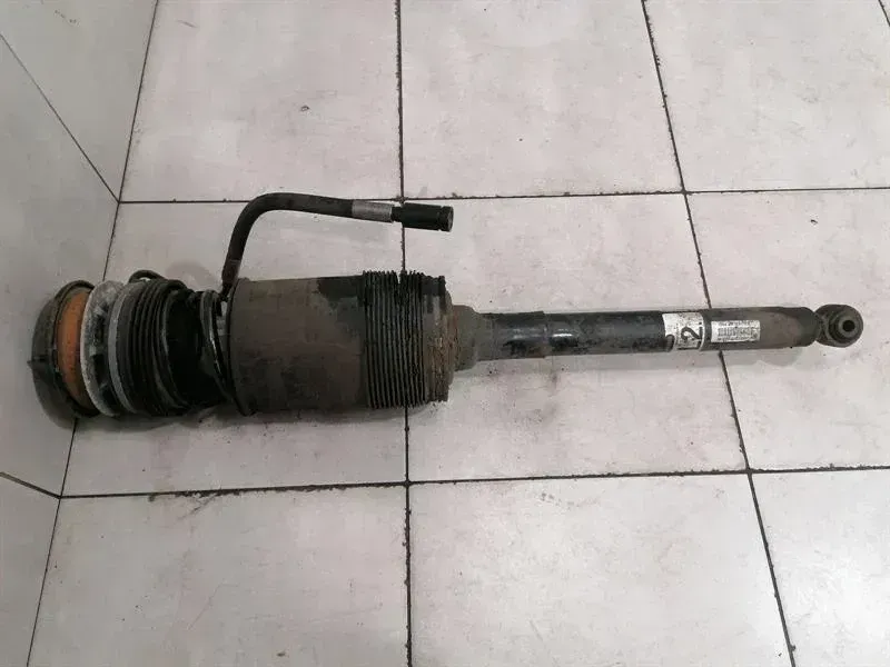 Mercedes CL W216 Shock Absorber Rear A2213208513 Shock Absorber Rear M157 ABC Li