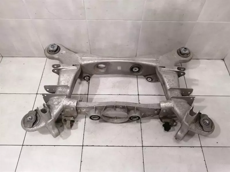 Mercedes CL W217 subframe rear A2213500508 axle frame rear axle S63 W222