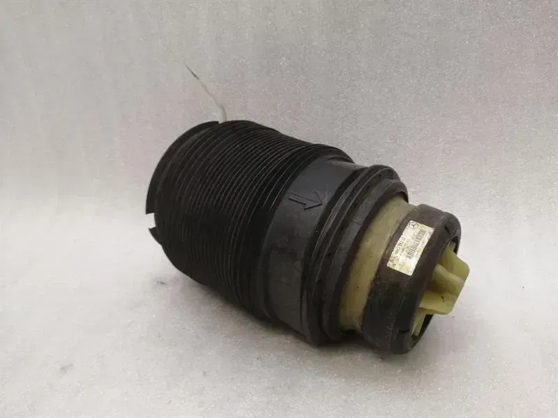Mercedes CLS63 W218 Left Air Spring A2123204325 Air Spring Rear Left Airmatic