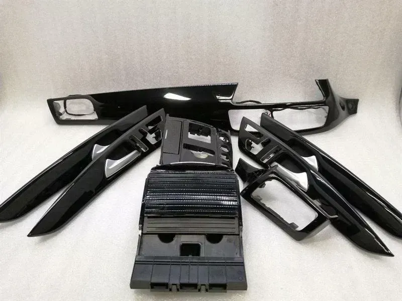 Mercedes CLS63 AMG W218 Veneer Set PIANO PAINT A2187204380 RHD RIGHT HANDLEBAR