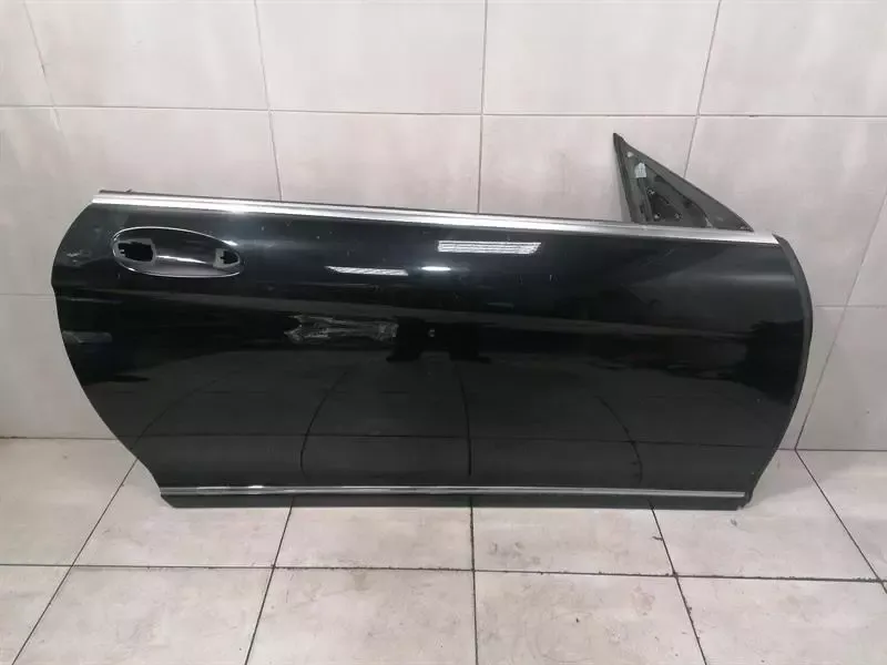 Mercedes CL W216 Right Front Door A2167200205 Door Front Right
