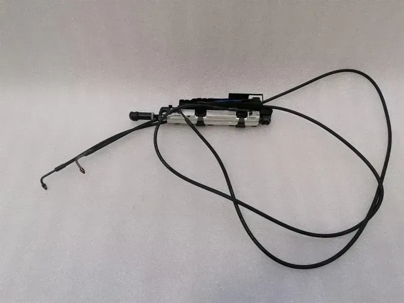 Mercedes SL R231 RLH roof cylinder A2318000572 rear left top cylinder