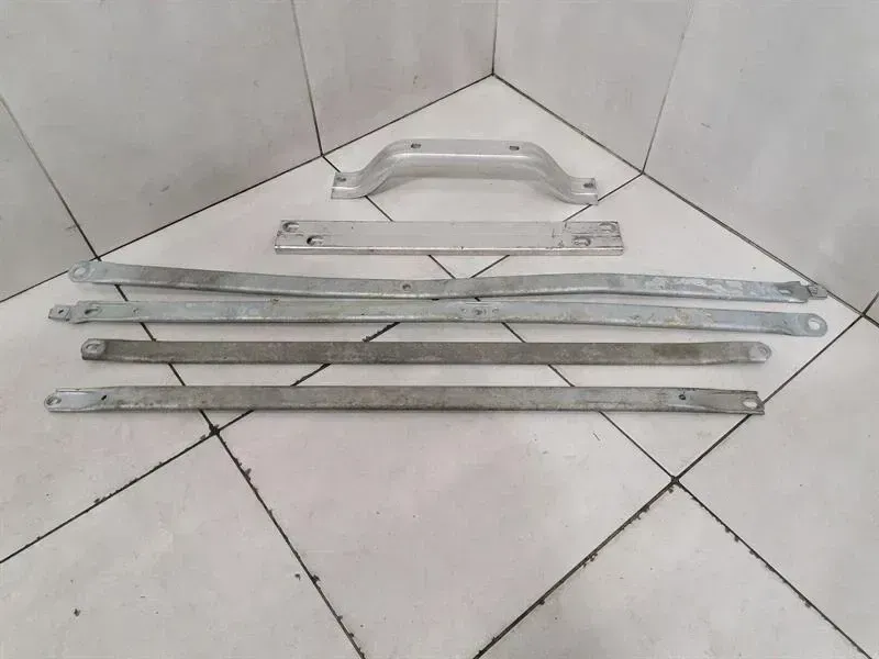 Mercedes SL R231 Rear Subframe Crossmember A2315200032 Rear Holder Carrier
