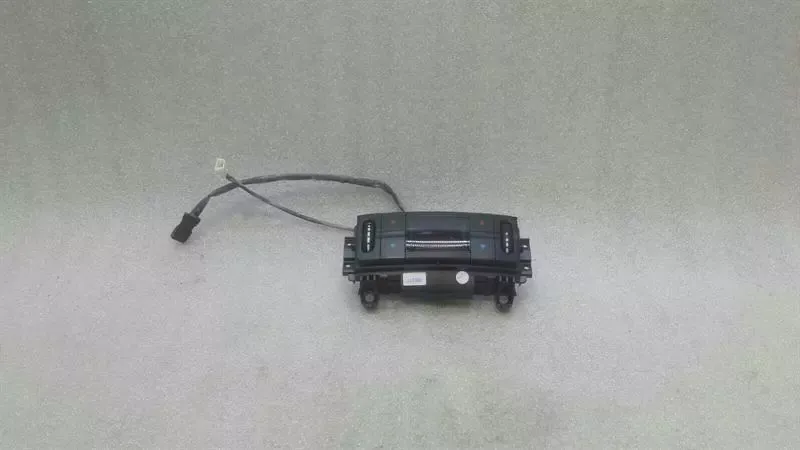 Mercedes CLS W219 Rear Car Climate Control A2118300285 Climate Control Panel W211