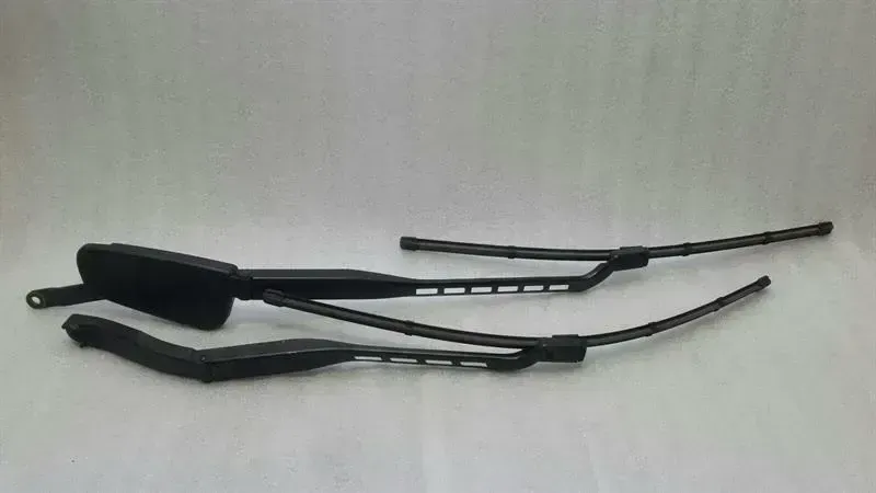 Mercedes GLE W166 RHD Wiper Arm Set A1668201044 Right Handlebar