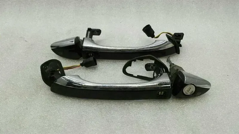 Mercedes S-class W220 front door handle set A2207601370 door handle front keyless