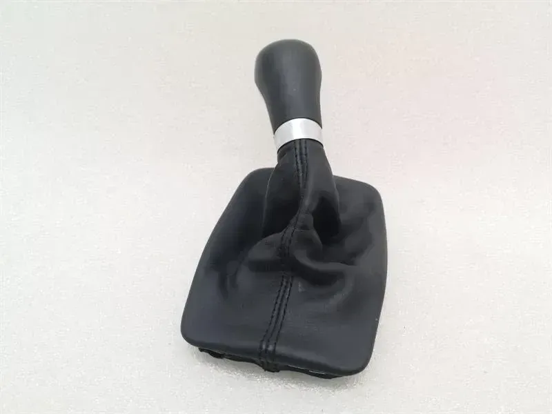 Mercedes C Class W204 Gear Knob A2042677710 Gear Knob