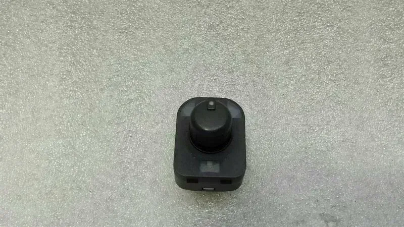 Audi S8 D3 Mirror Switch 8E0959565A Mirror Switch