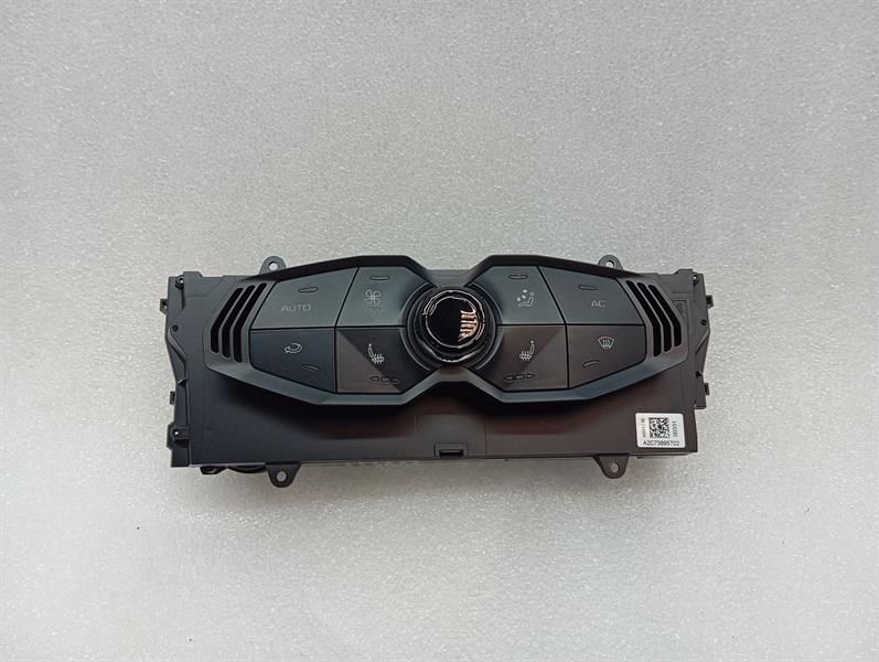 Lamborghini Huracan LP 610-4 Auto Climate Control 4T0820043A Climate Control Panel A/C