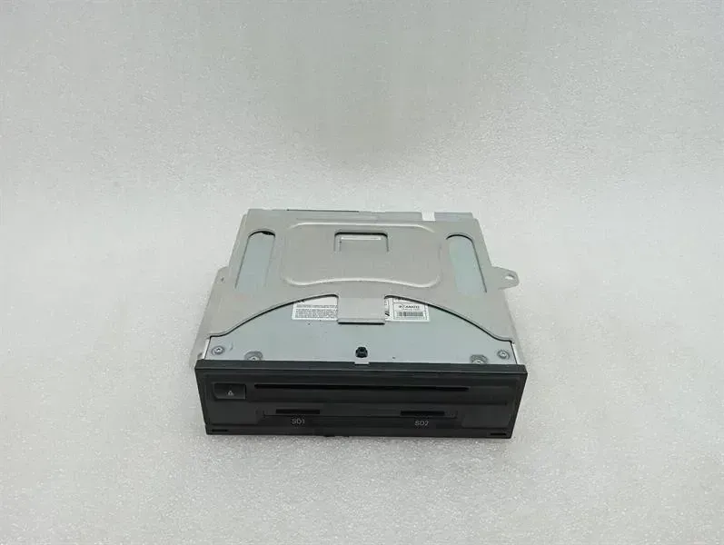 Lamborghini Huracan Performante CD changer 4T0035666D CD changer
