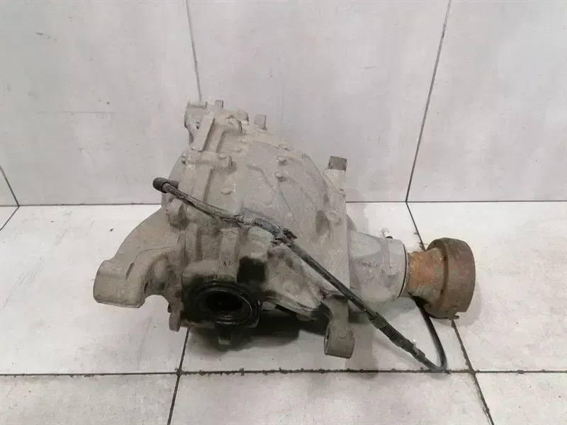 Ford Mustang MK6 S550 Rear Diff JR3W-4000-UB Rear Differential