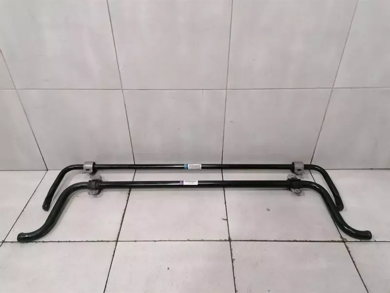 AUDI R8 4S RWS Anti Roll Bar 4S0411309H Anti Roll Bar SET KIT