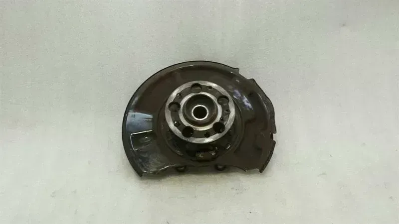 Mercedes E Class W211 Left Rear Hub A2113504508 Wheel Bearing Housing Rear Left