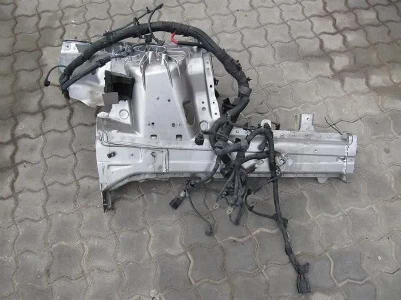 Porsche Panamera 970 Left Front Chassis Leg 97050190503GRV Left Wheel Arch Aluminium-