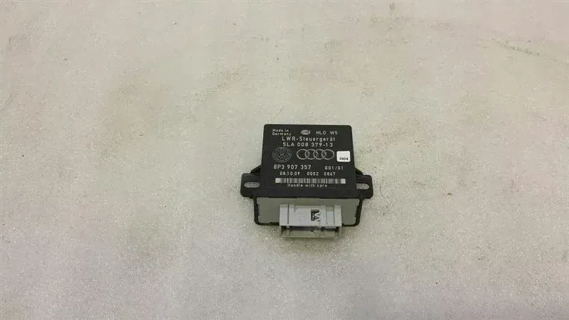Audi S3 8P light module 5LA008379 light control unit