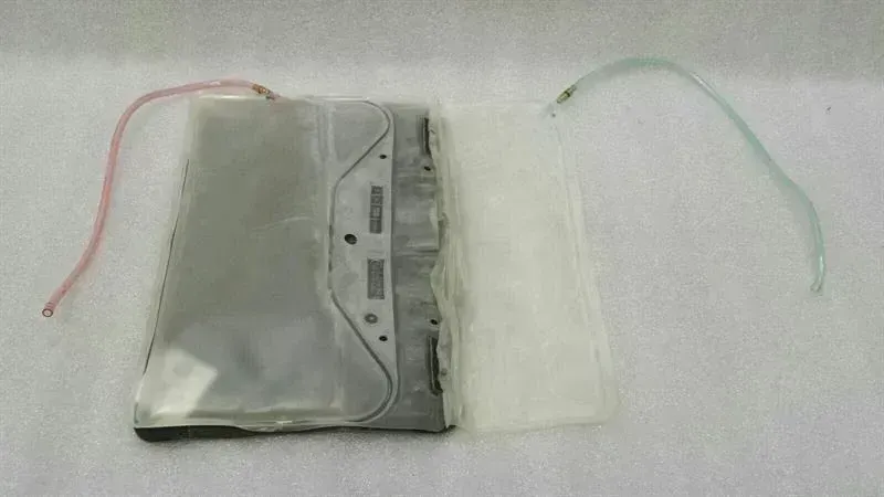 BMW 6 Series E63 right seat lordosis pad 8099007 lumbar cushions bag seat right