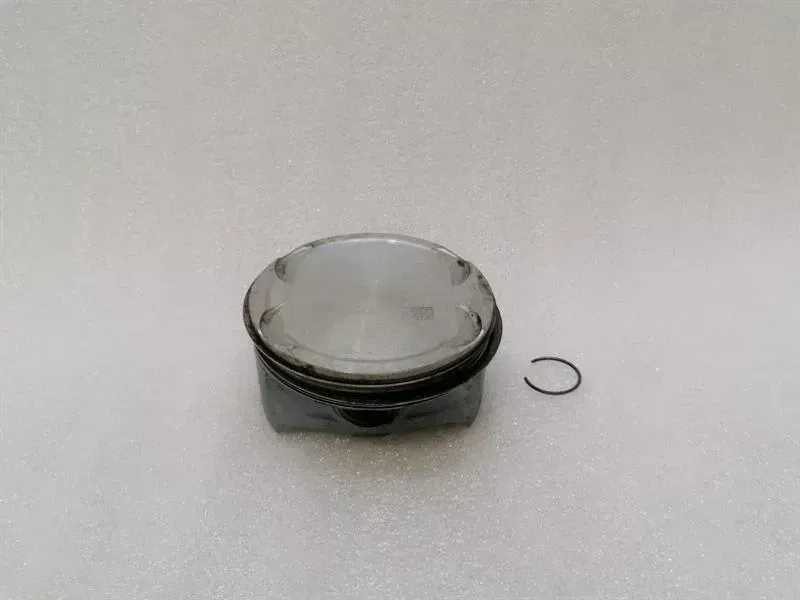 MERCEDES S-CLASS W221 ENGINE A1560300917 ENGINE M156 PISTON PISTON