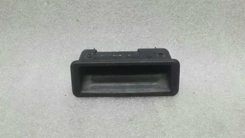 BMW 3 Series E92 rear tailgate switch 7118158 boot lock switch